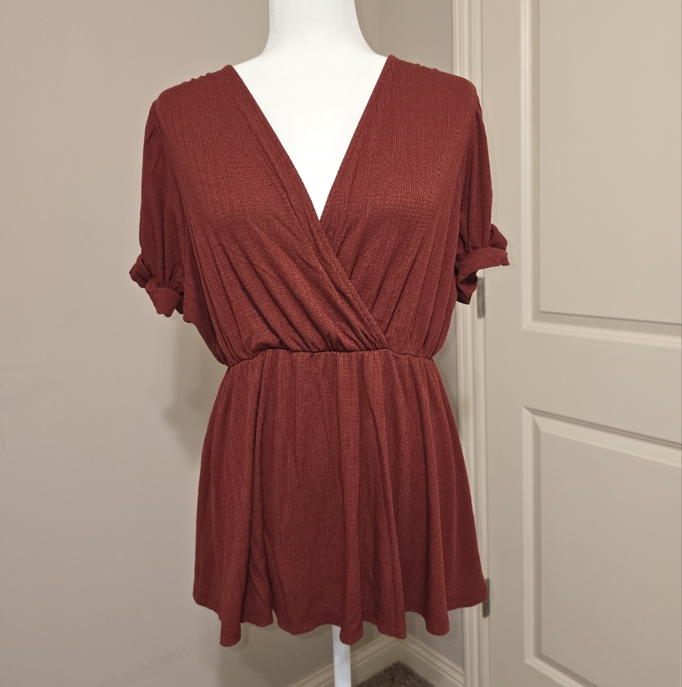 Torrid Ribbed Surplice Peplum Top Size 2 (XXL) in color Fired Brick